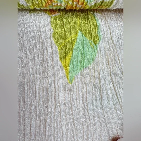 NWOT Savannah Morrow The Label Floral Crinkle Scarf / Sarong in Andria Print. - Picture 7 of 8